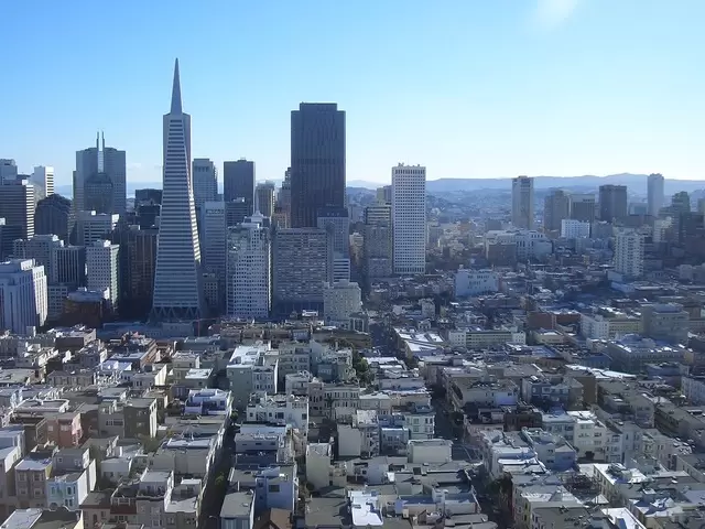 san-francisco-views-4-1446205-640x480
